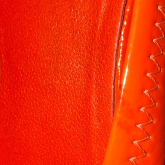 Tory Burch Reva Orange Chic Casual Minnie Ballet Flats with Gold Logo Medallion - Picture 17 of 17